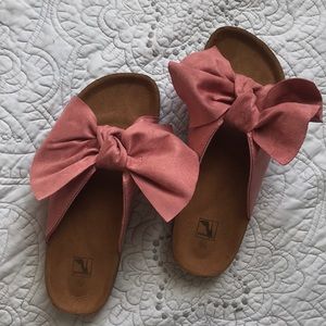 Pink Bow Slides